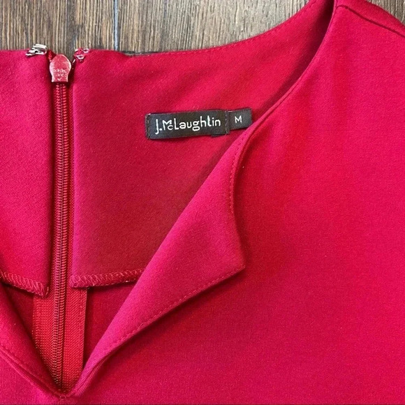 J. McLaughlin sheath dress in holiday red SZ MED - Picture 6 of 7